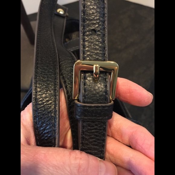 Vintage Coach satchel in black - Picture 9 of 9